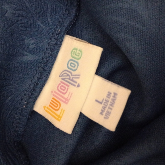 2 LuLaRoe Polyester Stretch Mini Skirts Size Large - Picture 8 of 9